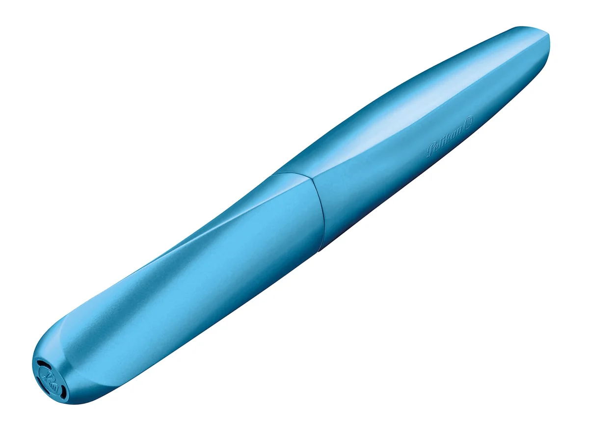 Pelikan Twist Frosted Blue, Pluma Estilográfica Ergonómica, para Diestros y Zurdos, para la Escuela y la Oficina, Plumín de Acero Inoxidable, Cartucho Azul Largo Incluido, Recargable