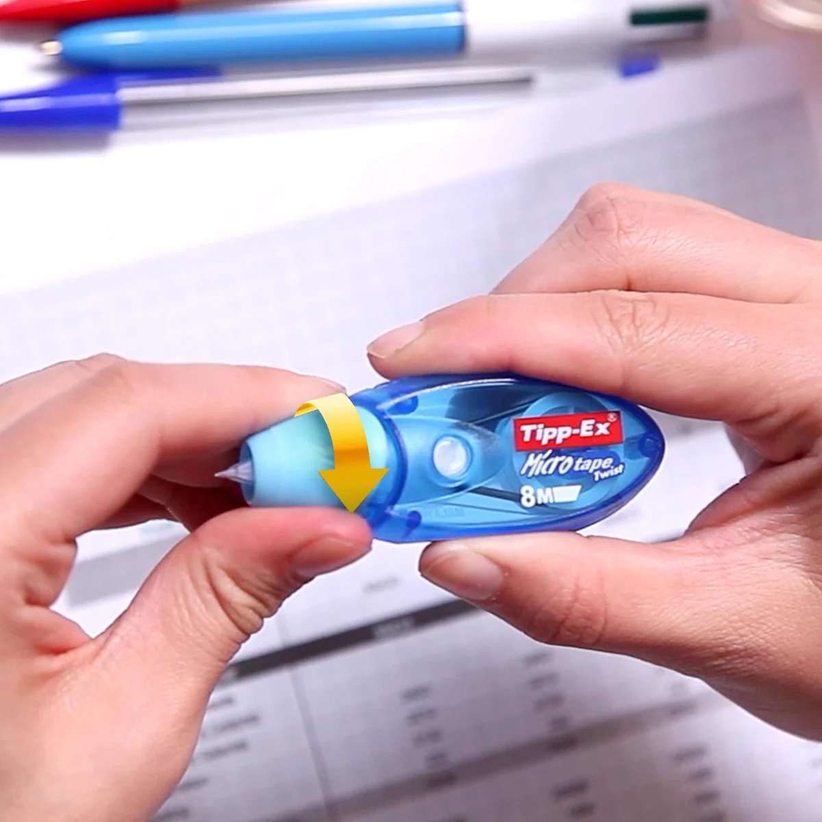 BIC Tipp-Ex Cinta Correctora Blanca de Bolígrafos, Óptimo para Material Escolar, Micro Tape Twist, 8m x 5mm, Con Cabezal Rotativo, Caja de 10
