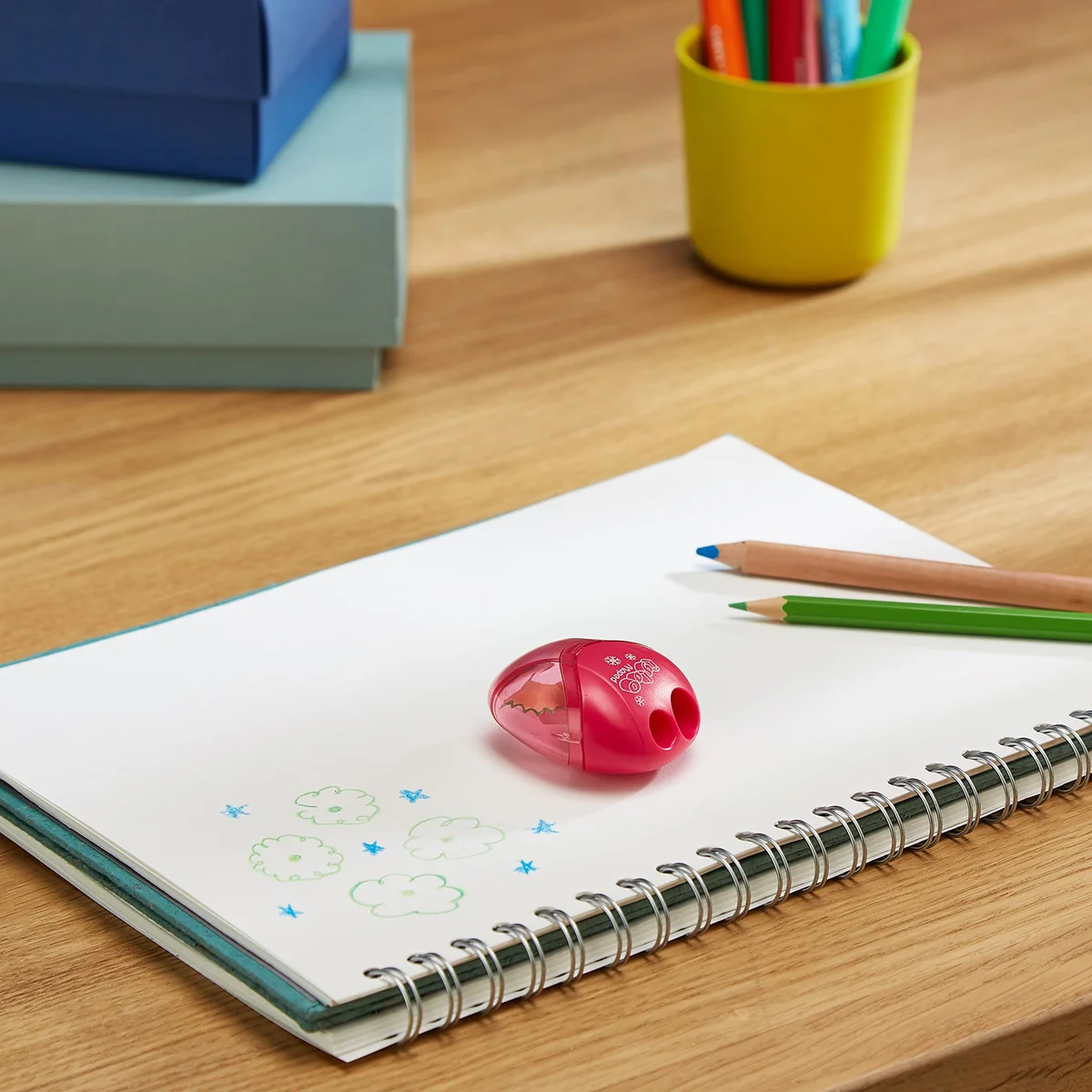 Maped - Material Escolar - Sacapuntas I Gloo - Diseño con Depósito - Tienen 2 Orificios para Afilar - Tamaño Compacto para el Estuche - 3 Diseños Diferentes