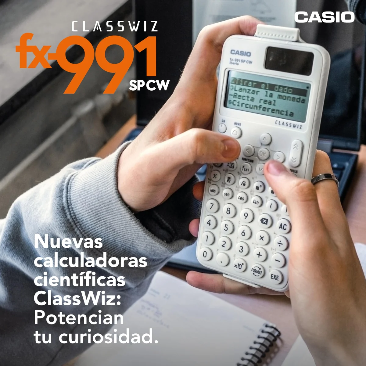 Casio FX-991SP CW - Calculadora Científica, Recomendada para el Curriculum Español y Portugués, 5 Idiomas, más de 560 Funciones, Solar, Color Blanco